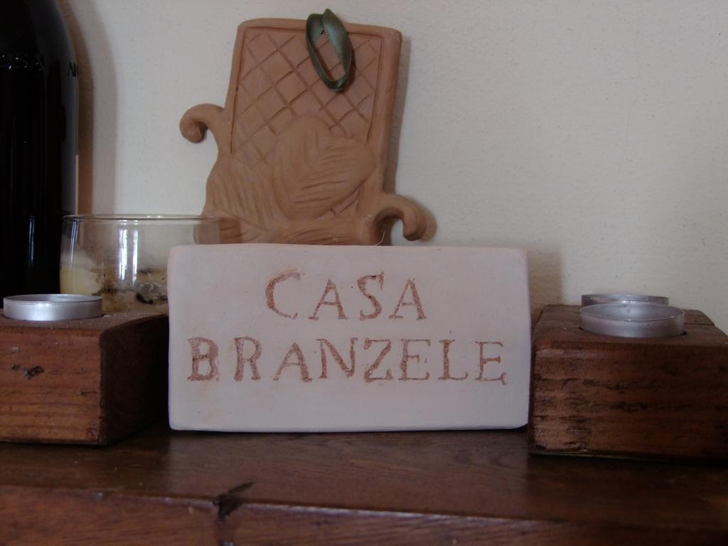 Casa Branzele Bed & Breakfast Trezzo Tinella Dış mekan fotoğraf
