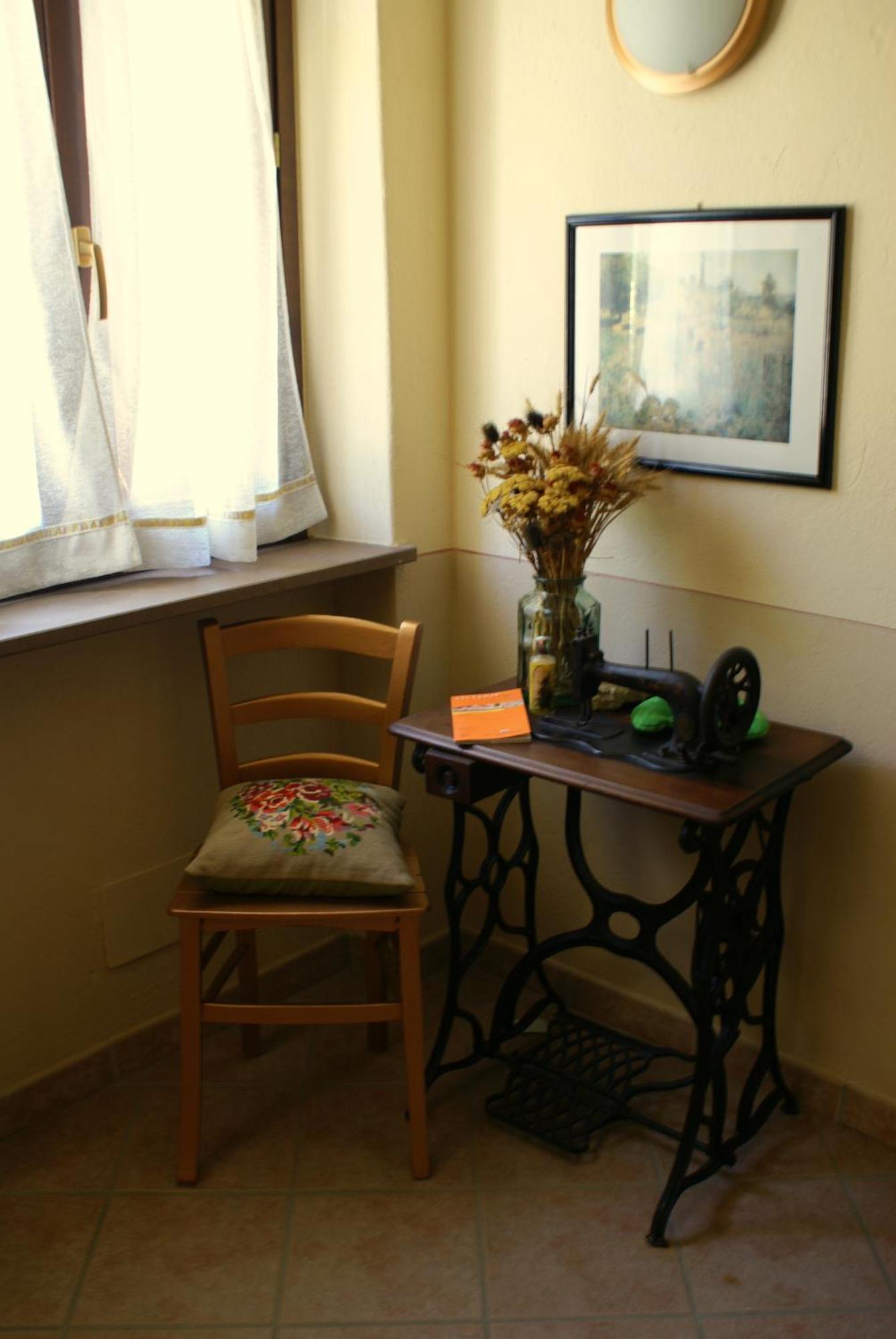Casa Branzele Bed & Breakfast Trezzo Tinella Dış mekan fotoğraf